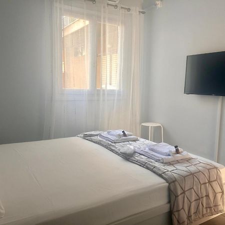 Aktis Apartment 3 Near Airport Artemida  Zewnętrze zdjęcie