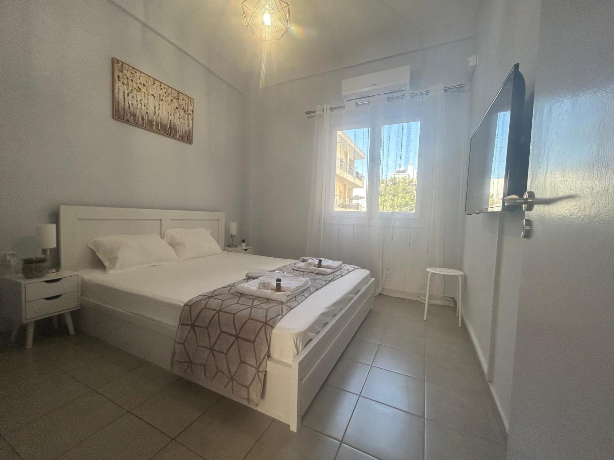 Aktis Apartment 3 Near Airport Artemida  Zewnętrze zdjęcie