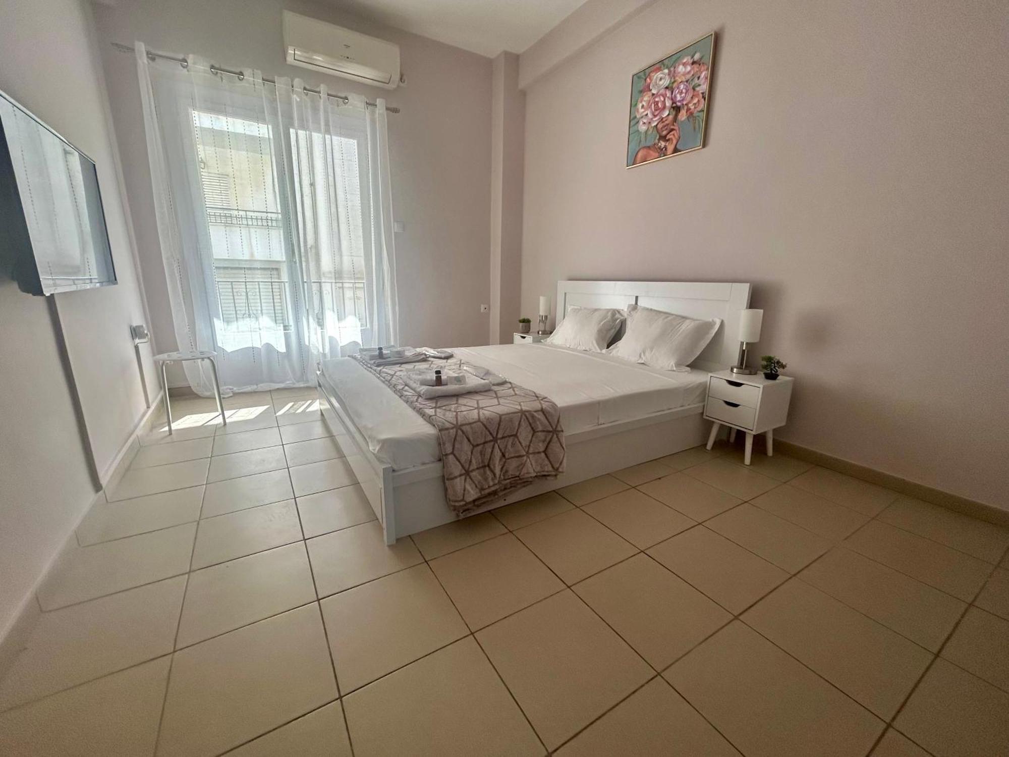 Aktis Apartment 3 Near Airport Artemida  Zewnętrze zdjęcie
